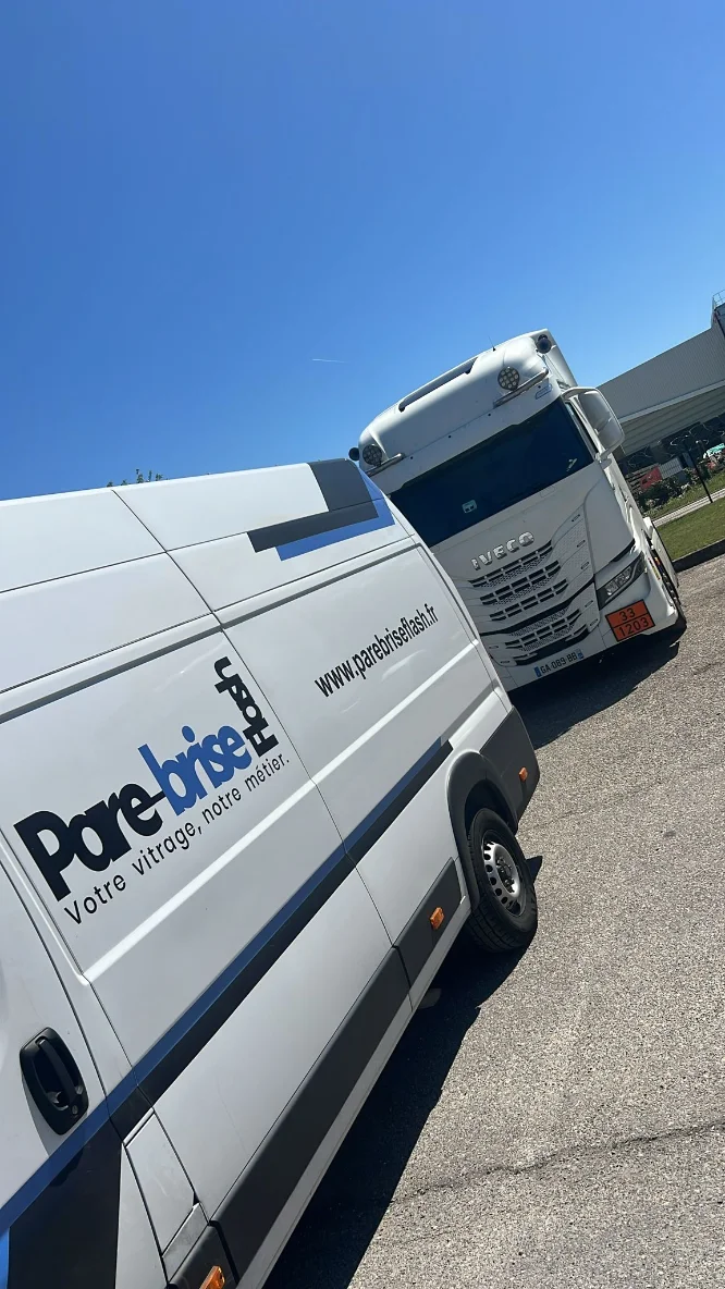 Camion-atelier Pare-brise Flash en intervention